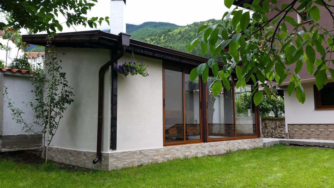 Kavdanski Guesthouse Sapareva Banya Exterior photo